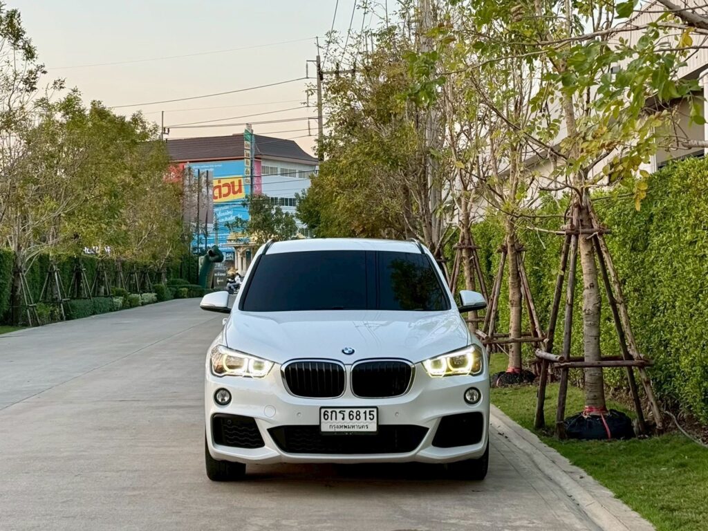 bmw X1, รถมิอสอง