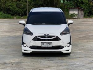 #Toyota #Sienta
