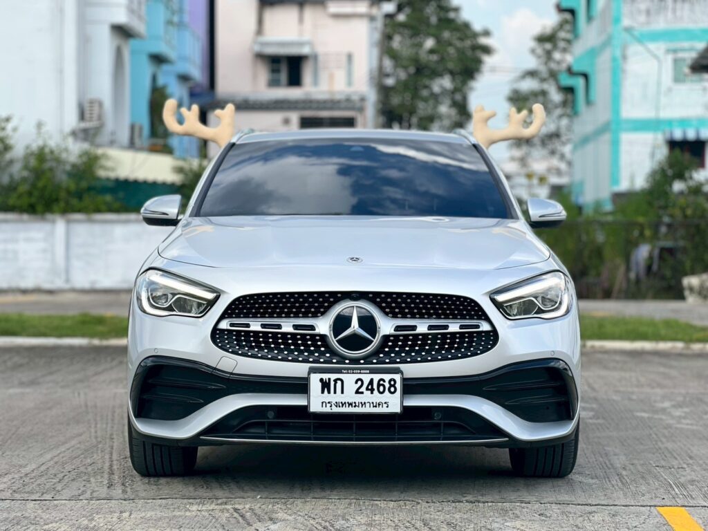 Mercedes Benz GLA200 AMG