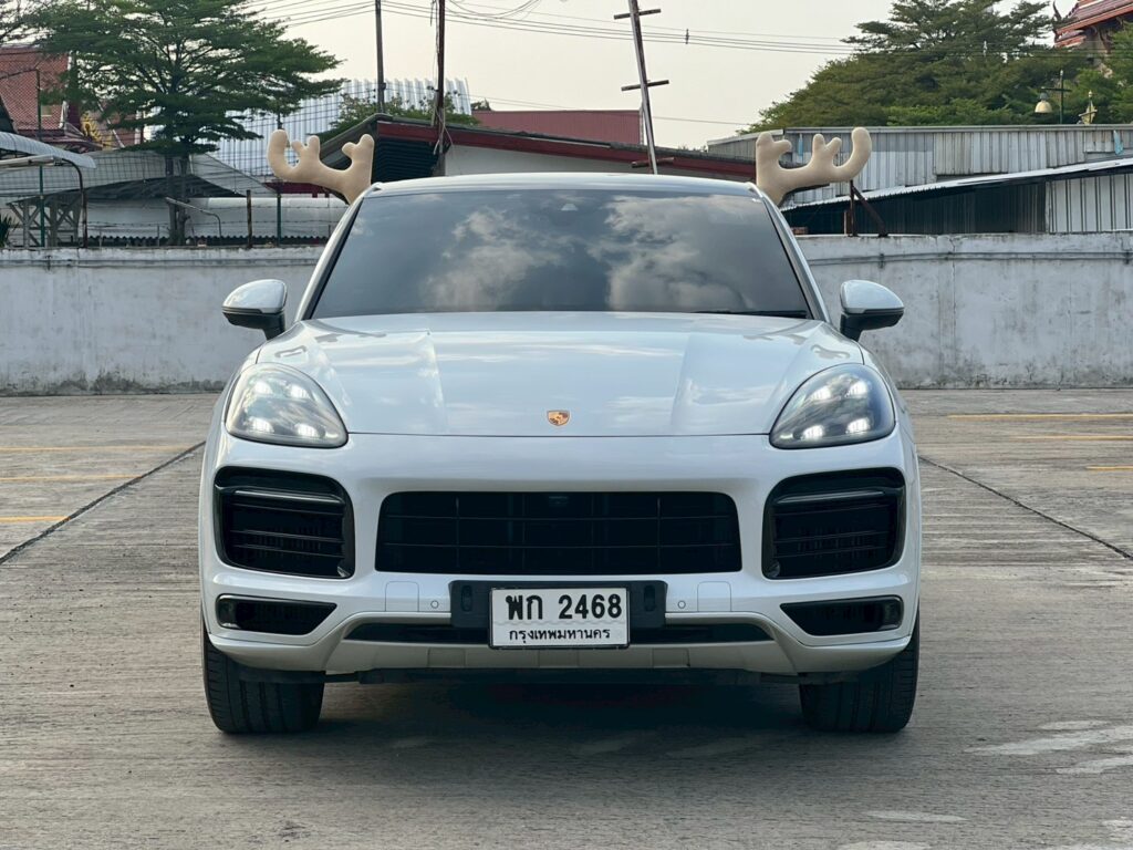 Porsche Cayenne Coupe Hybrid Sport Design 2021