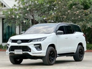 TOYOTA FORTUNER 2.8 GR SPORT 4WD ปี 2022