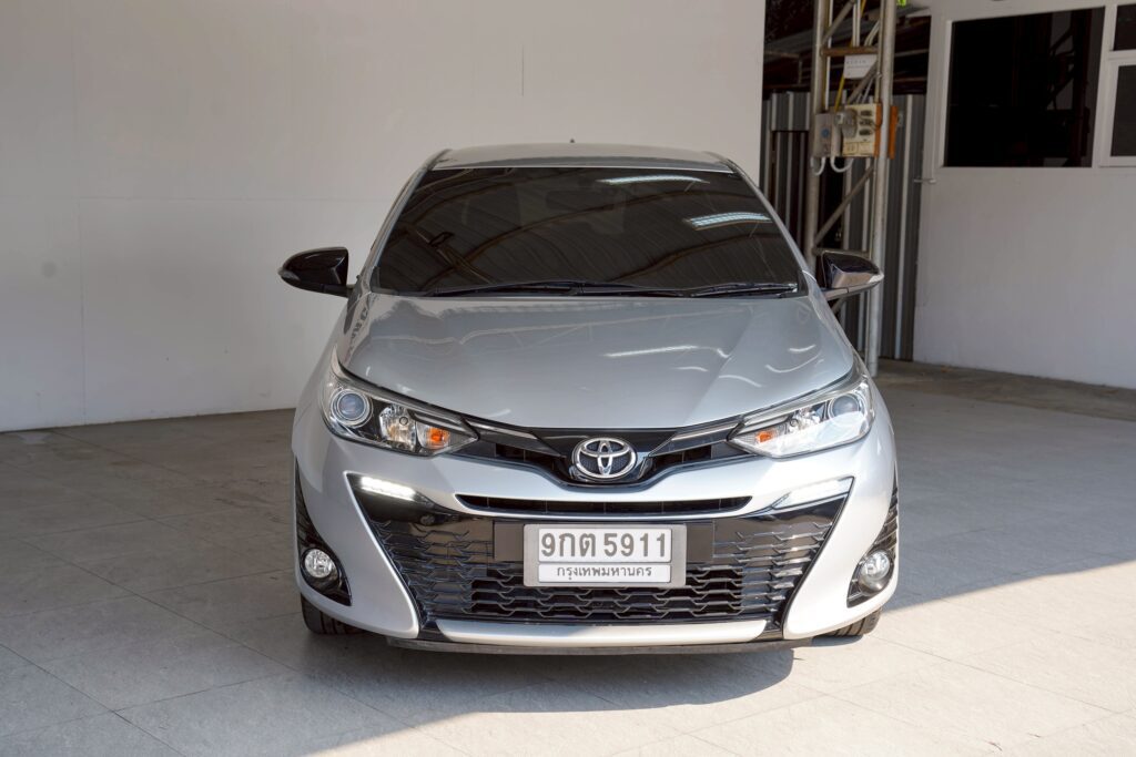 TOYOTA YARIS