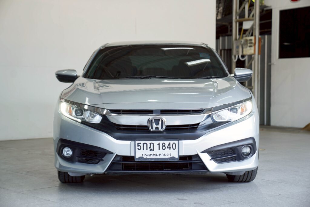 #HONDA CIVIC 1.8 EL