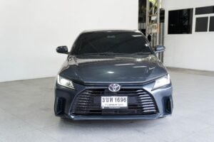 TOYOTA YARIS ATIV