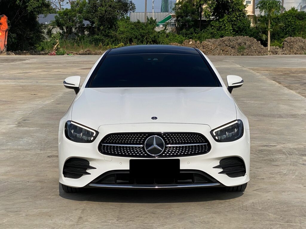 Benz E200 Coupe