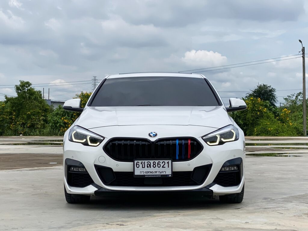 BMW 220i