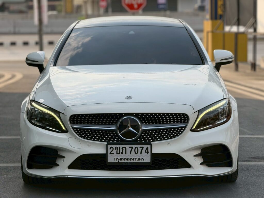 BENZ C200