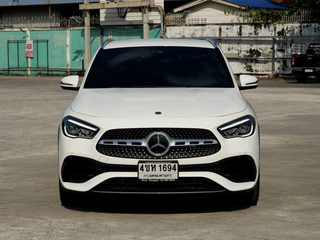 Benz GLA200