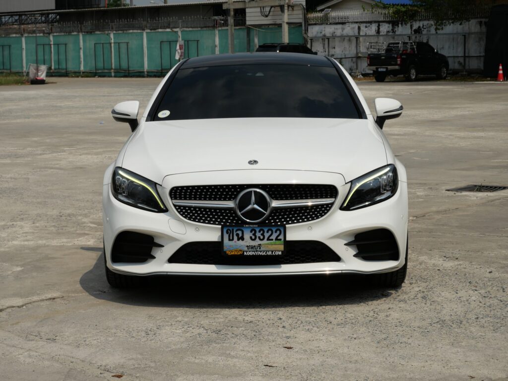 Benz C200 Coupe