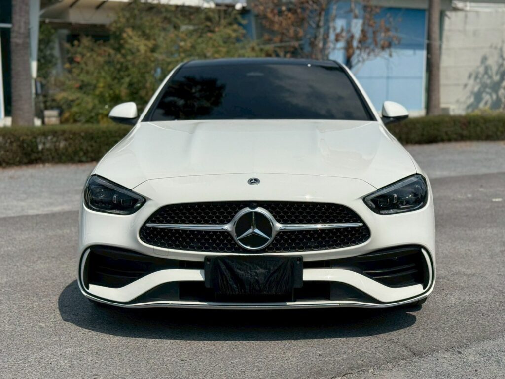 Benz C350e AMG
