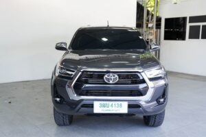 TOYOTA HILUX REVO