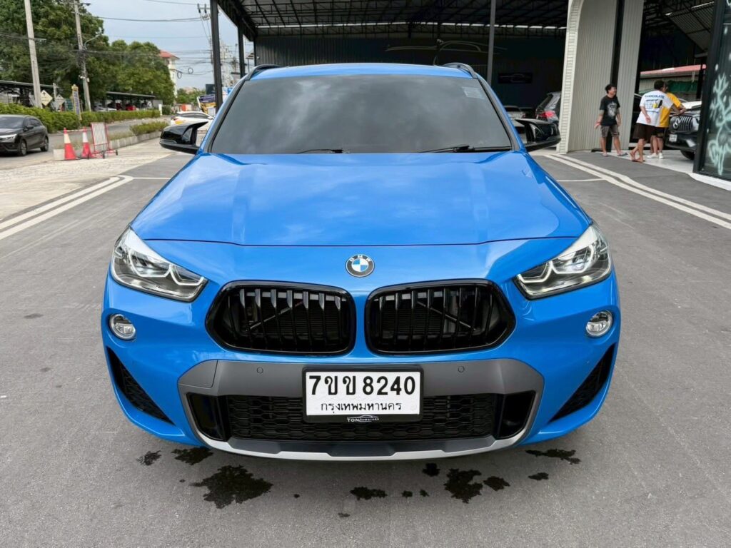 BMW X2