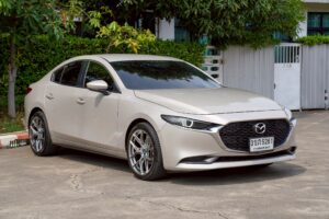 MAZDA 3 2.0 C