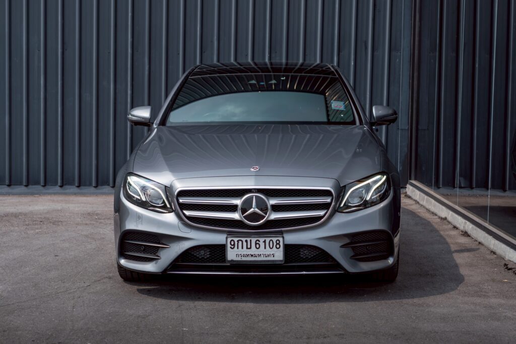 Benz E300e AMG