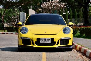 Porsche Carrera