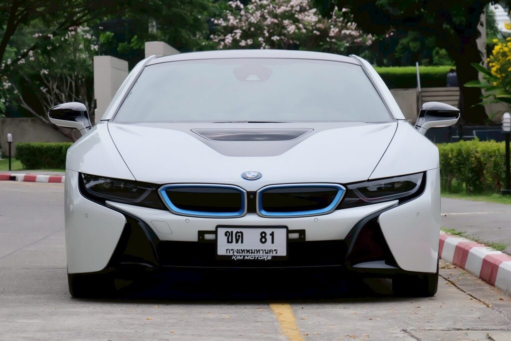 BMW i8
