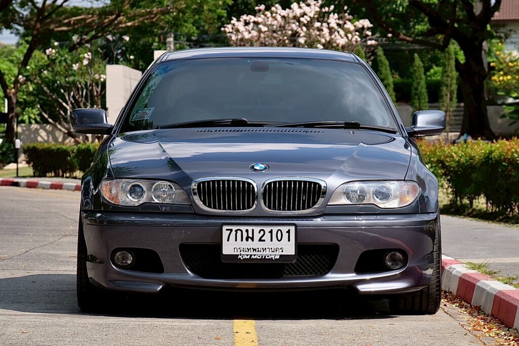 BMW 325