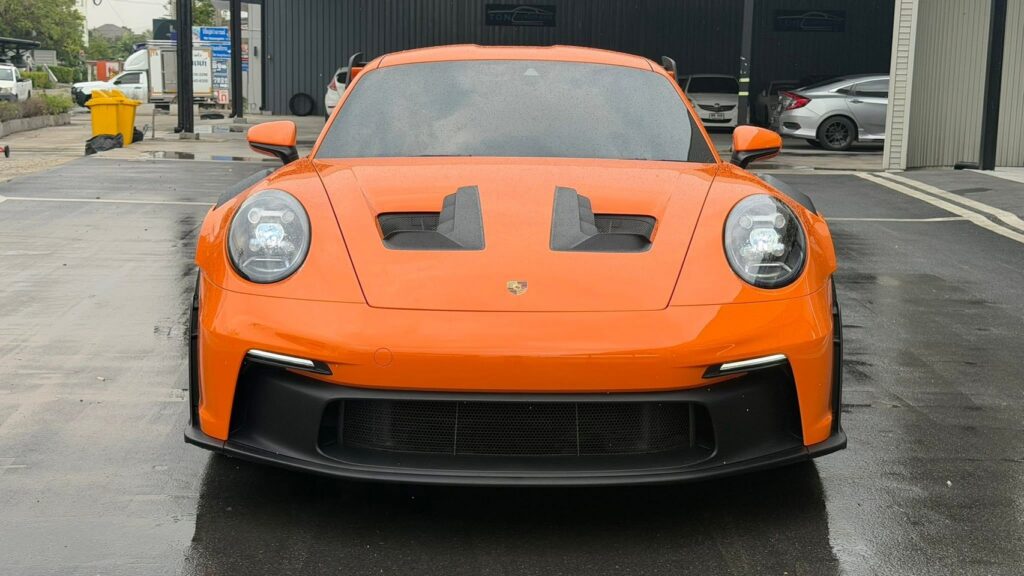 Porsche 992