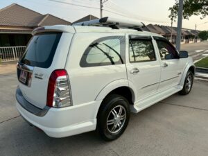 Isuzu Mu-7