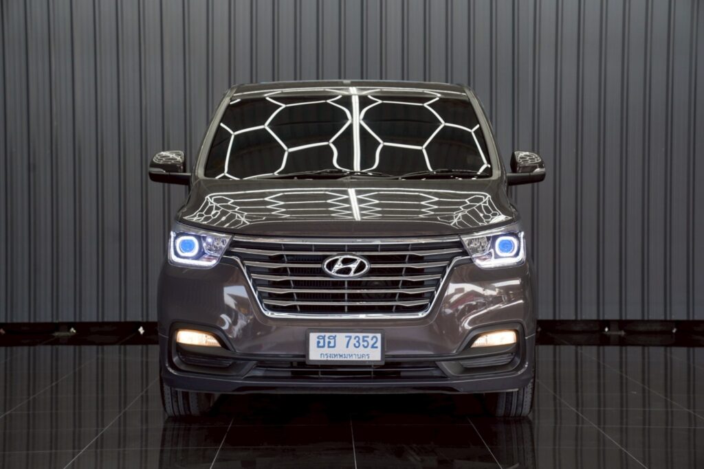 HYUNDAI H-1