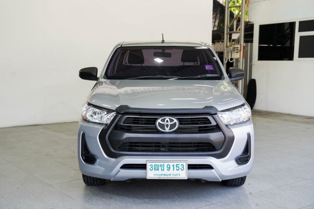 TOYOTA HILUX REVO