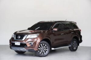nissan} terra