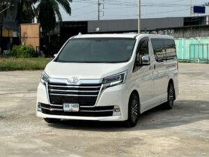 TOYOTA MAJESTY