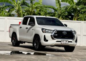 TOYOTA HILUX REVO,2.4 ENTRY Z EDITION DOUBLE CAB