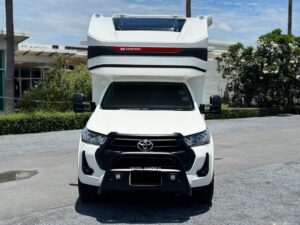 Toyota Hilux Revo 2.8AT 4WD Carryboy Motorhome