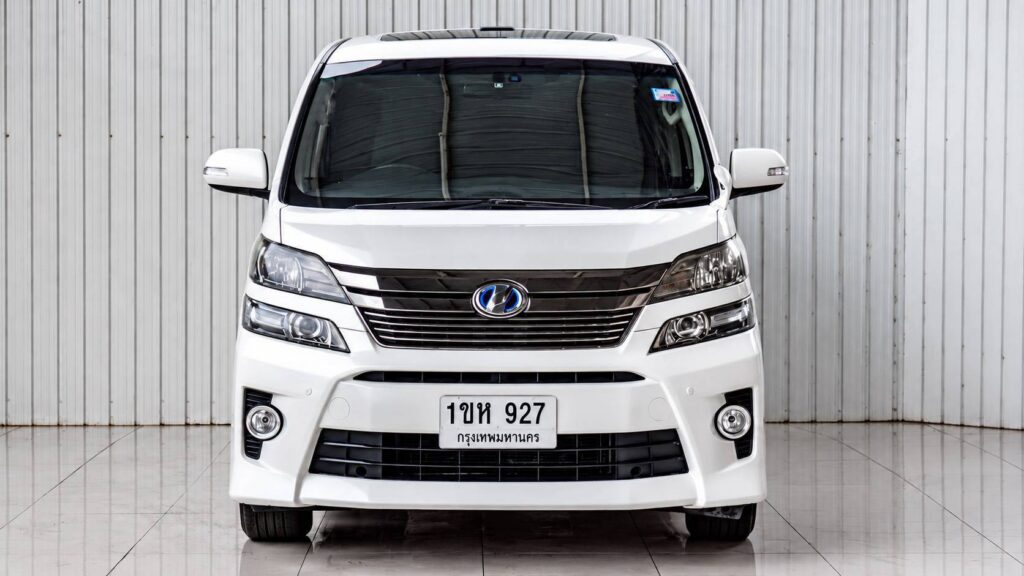Toyota #VELLFIRE 2.4 Hybrid E-Four