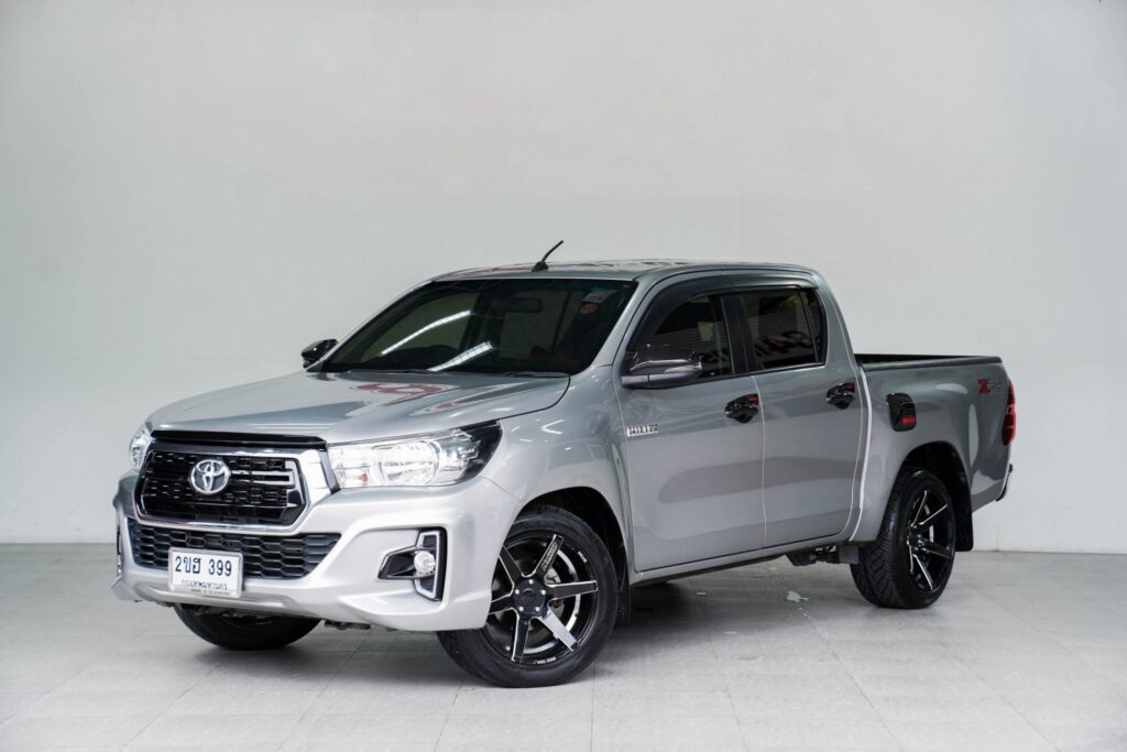 TOYOTA HILUX REVO Double Cab 2.4 ENTRY Z-EDITION AT